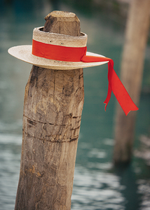 Gondolier Hat