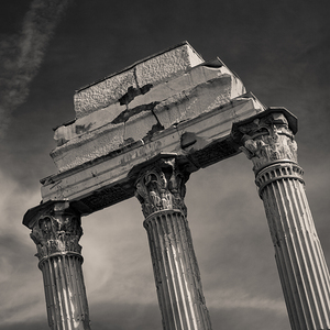 Roman Forum Pillars