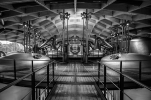 Scottish Whisky Distillery - Black and White Edition