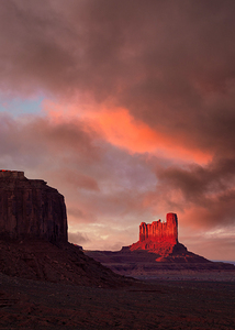 Sunset in Monument Valley
