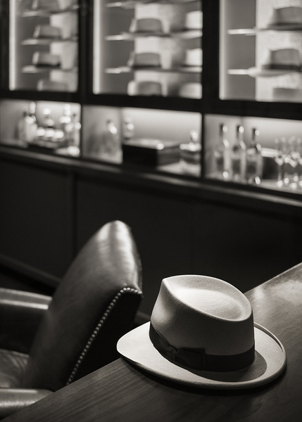 Panama Hat Shop Print