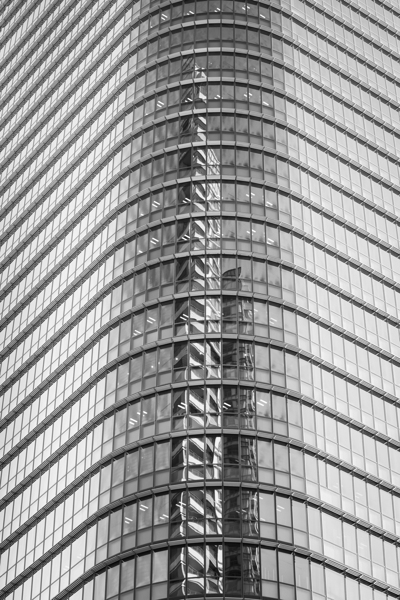 Chiyoda Reflection Print