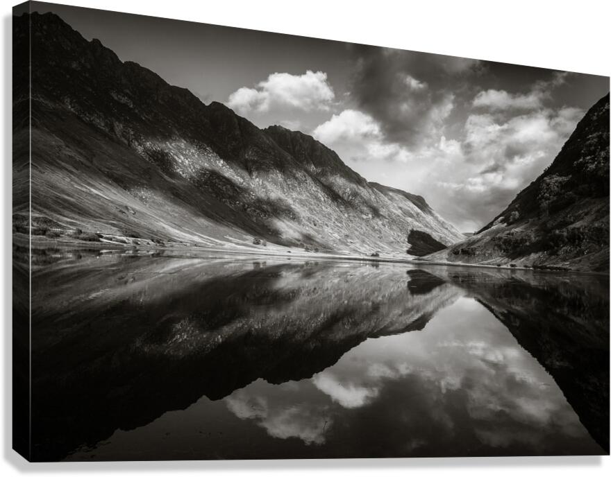 Loch Achtriochtan Canvas Print