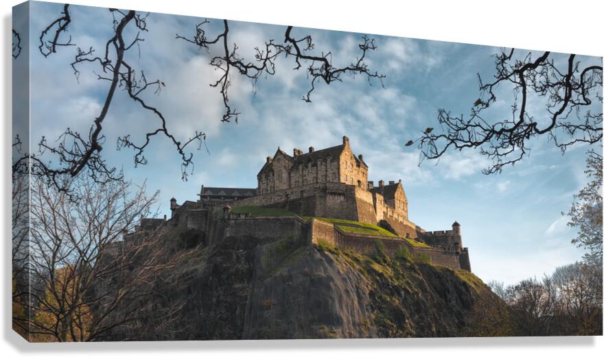 Edinburgh Castle from Princess St Gardens Canvas Print