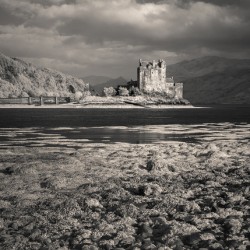 Eilean Donan Castle Infrared