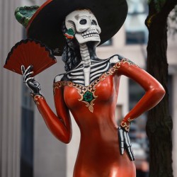 Chicago Catrina Statue