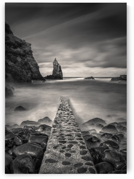 Portcoon Jetty by Dave Bowman