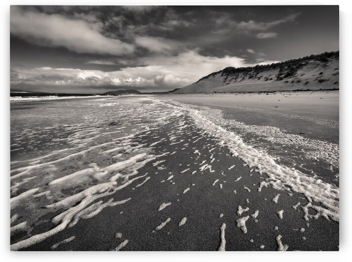 Berneray West Beach by Dave Bowman