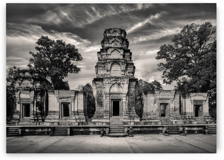 Prasat Kravan by Dave Bowman