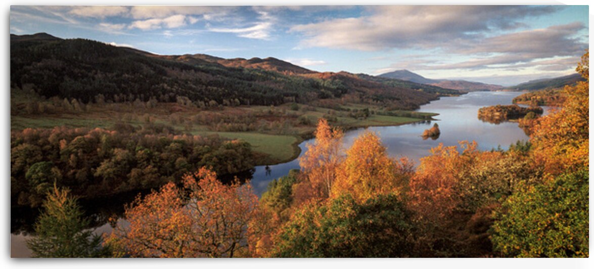 Autumn at Queens View by Dave Bowman