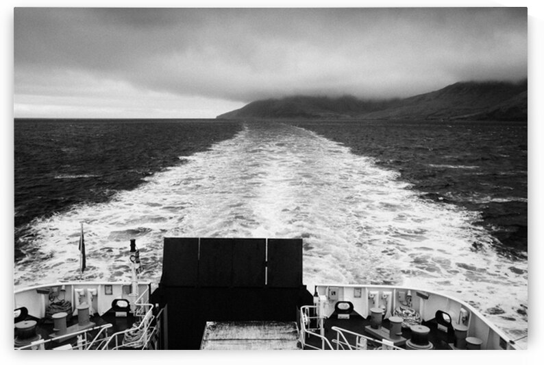 Ferry to Islay by Dave Bowman