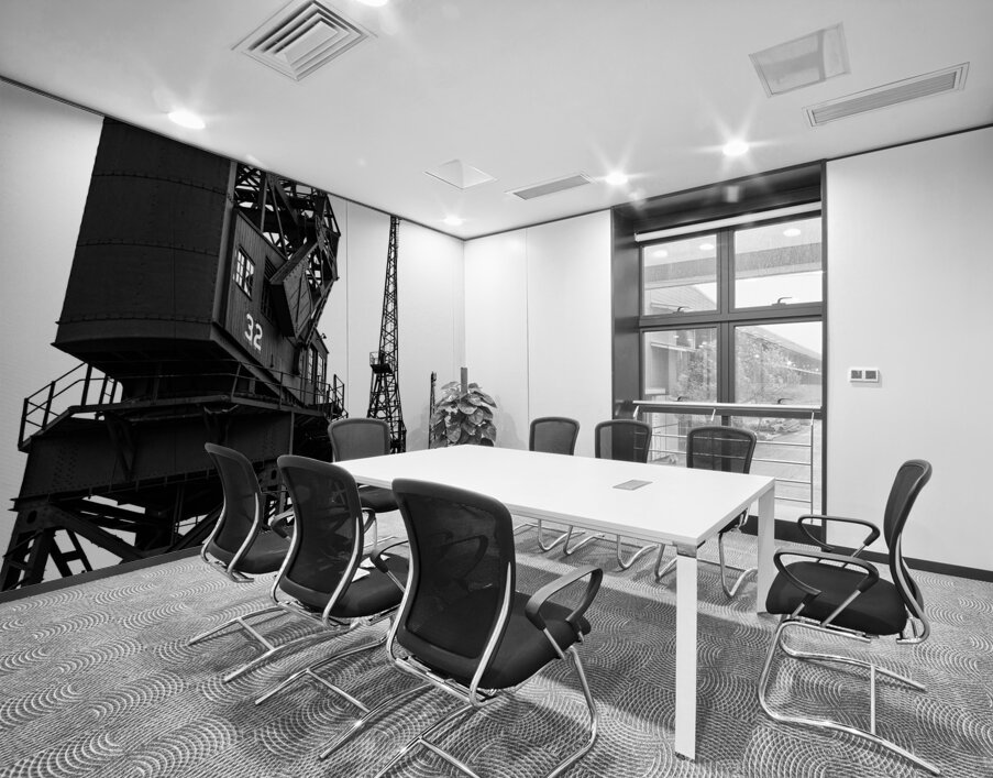 Old Cargo Cranes Wall Printing