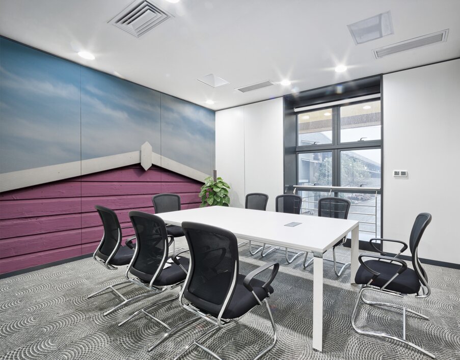 Magenta Divide Wall Printing