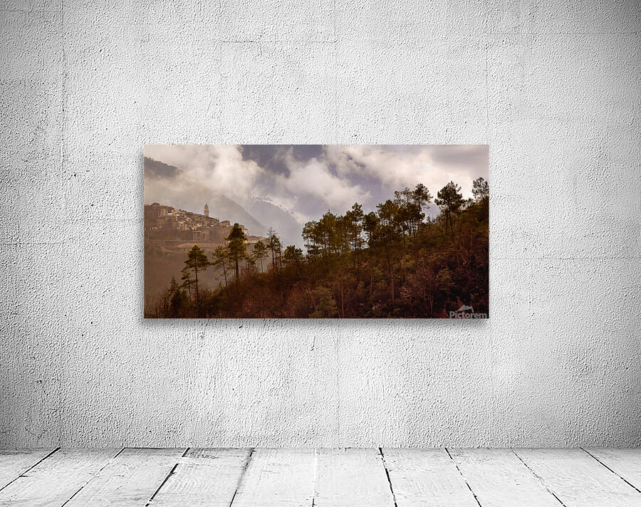 Triora Panorama Wall Preview