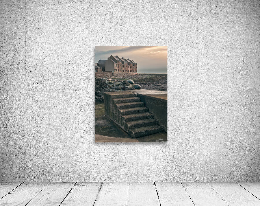 Gourdon View Wall Preview