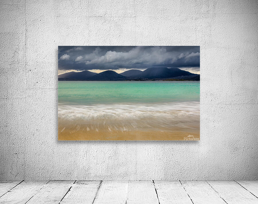 Harris Storm Wall Preview