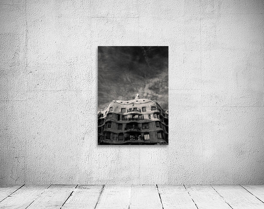 Casa Mila Wall Preview