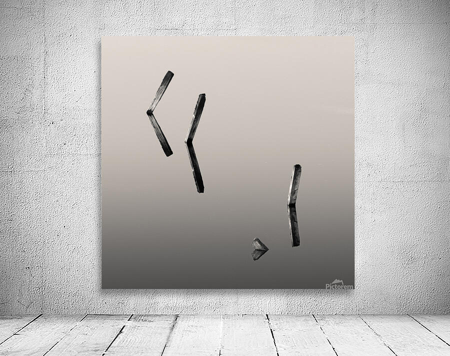 Four Posts Wall Preview