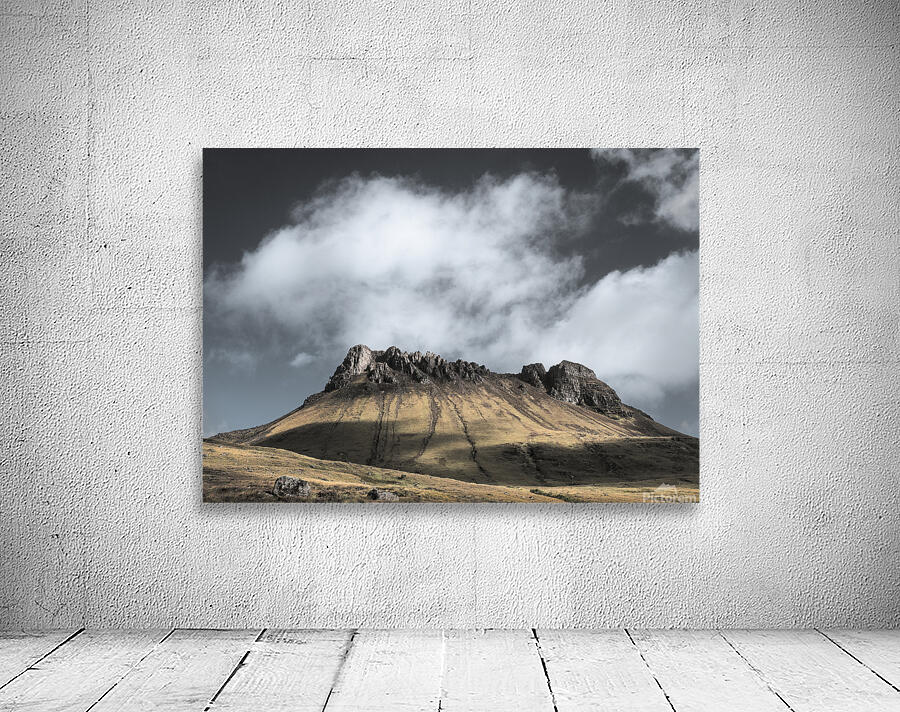 Sunlight on Stac Pollaidh Wall Preview