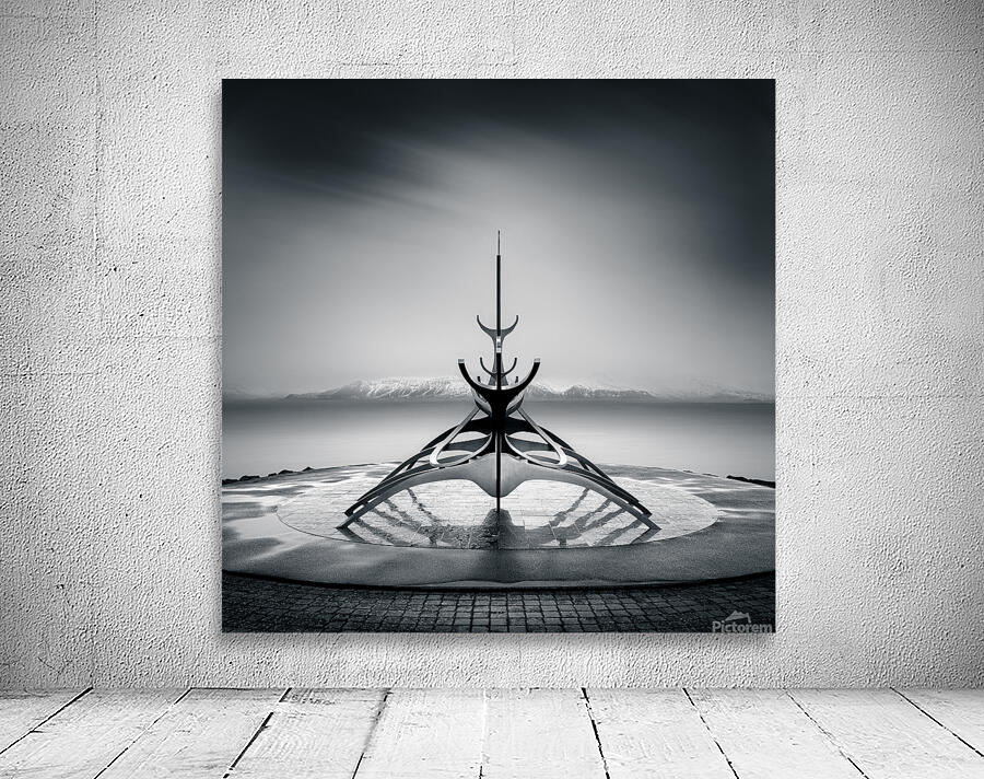 Sun Voyager Wall Preview
