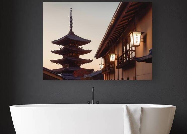 Yasaka Pagoda by Dave Bowman