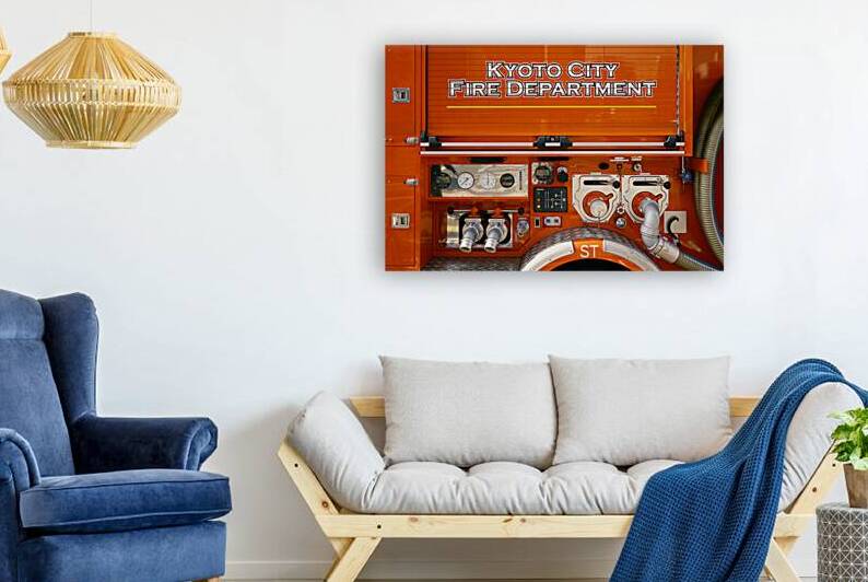 Kyoto City Fire Engine by Dave Bowman