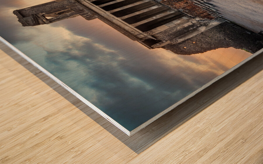 Pompeii Pillars Wood print