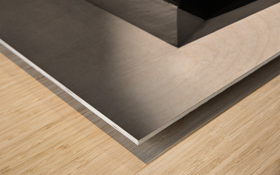 Himeji Castle Window Wood print