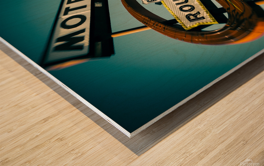 Route 66 Motel Sign Wood print